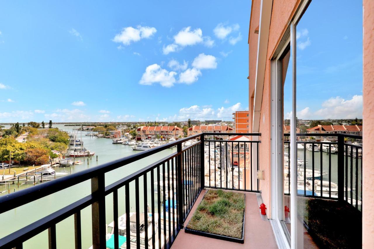 Appartement Bay Front Oasis à St. Pete Beach Extérieur photo