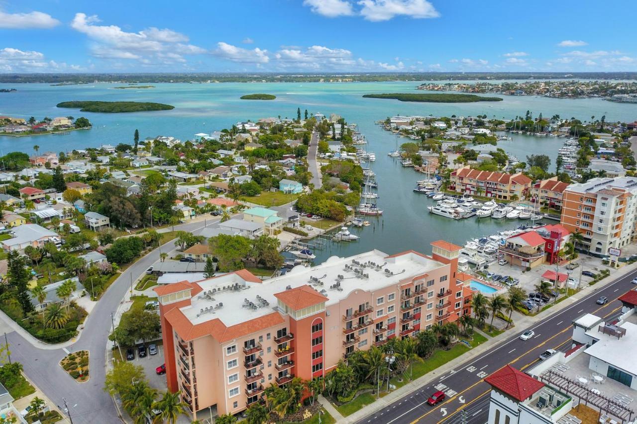 Appartement Bay Front Oasis à St. Pete Beach Extérieur photo